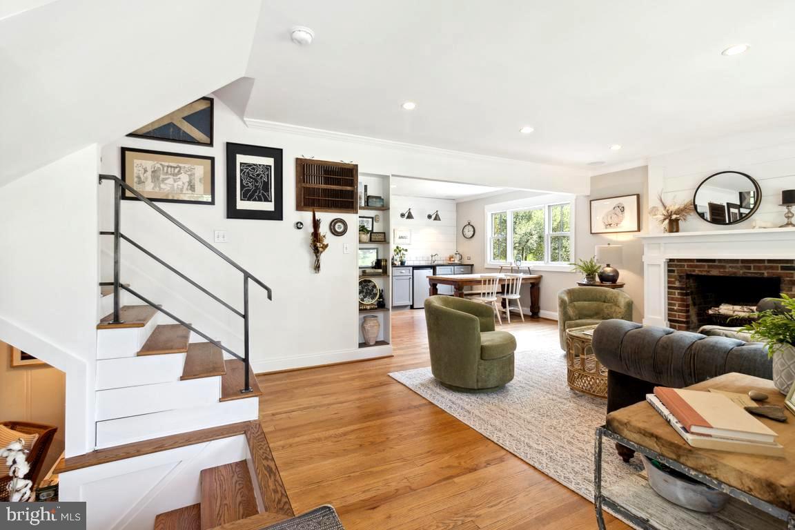 ADMIRAL HEIGHTS - Residential