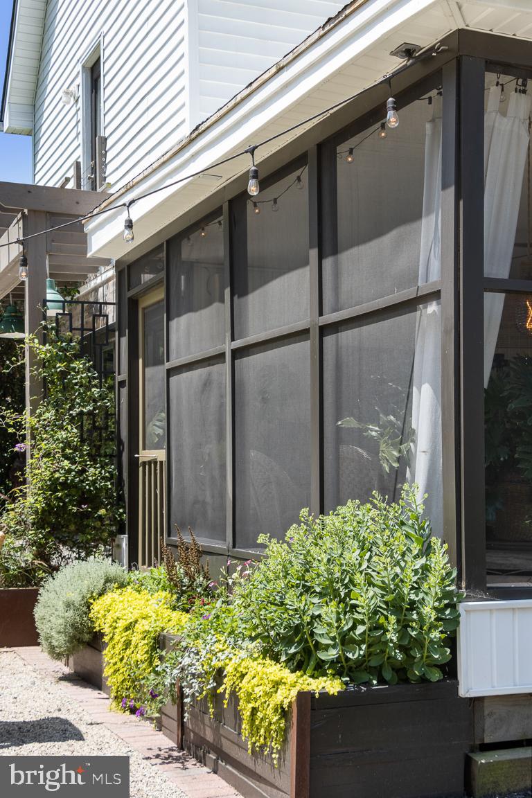 ADMIRAL HEIGHTS - Residential