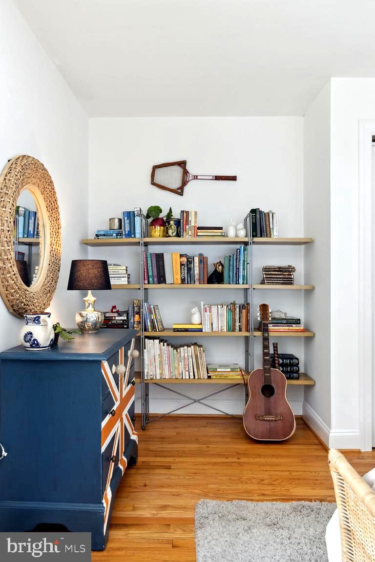 ADMIRAL HEIGHTS - Residential