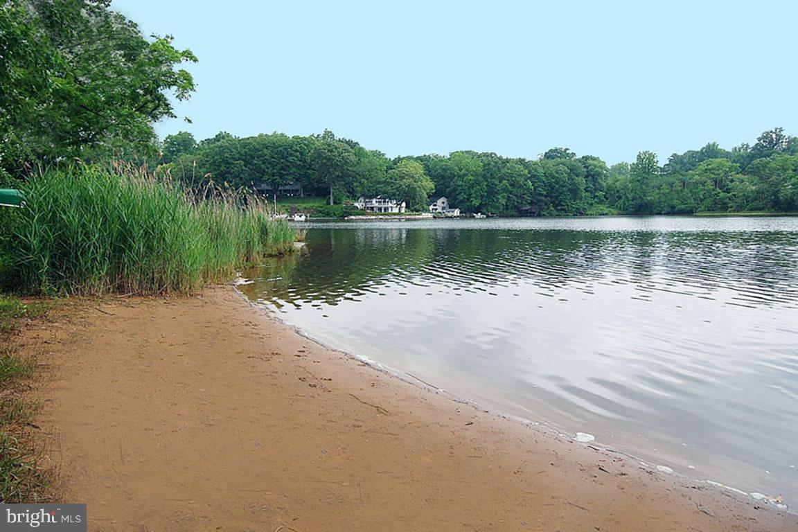 ADMIRAL HEIGHTS - Residential