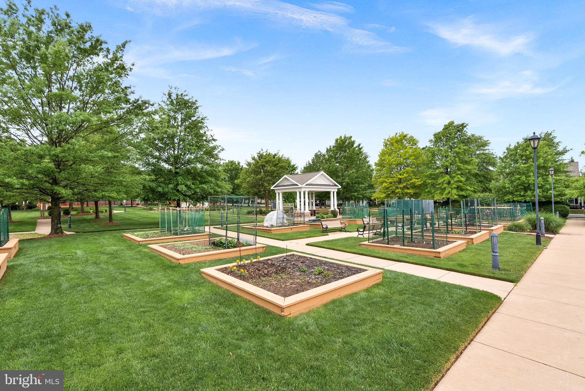 POTOMAC GREEN - Residential