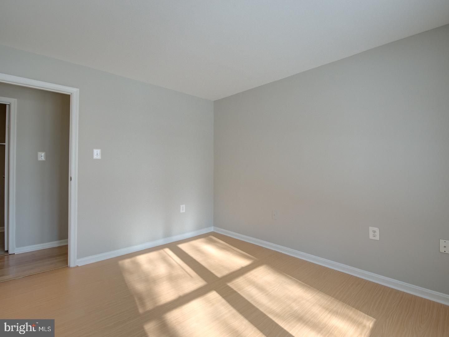 STONINGTON CONDOMINIUMS - Residential