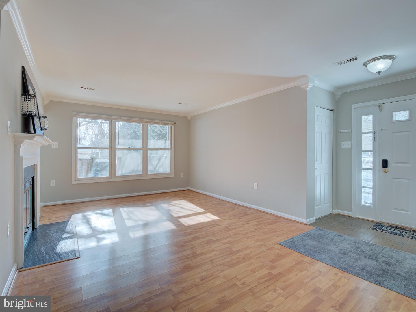 STONINGTON CONDOMINIUMS - Residential