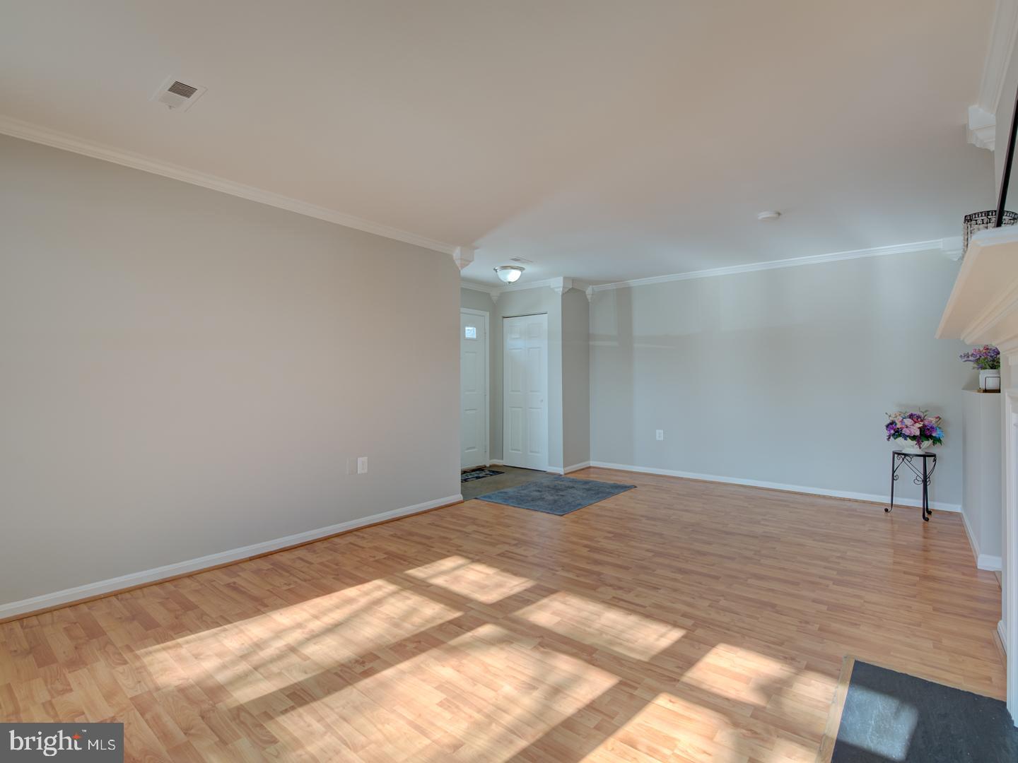 STONINGTON CONDOMINIUMS - Residential