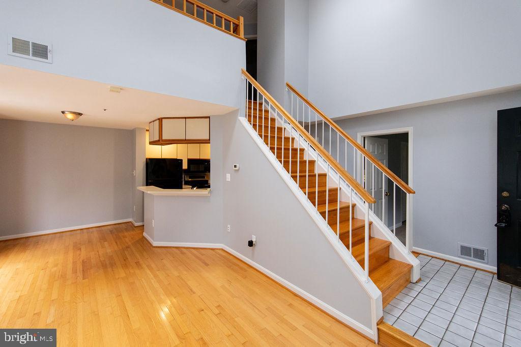 VILL AT MANCHESTER FARMS - Residential