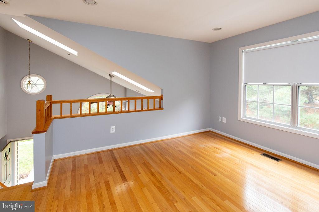 VILL AT MANCHESTER FARMS - Residential