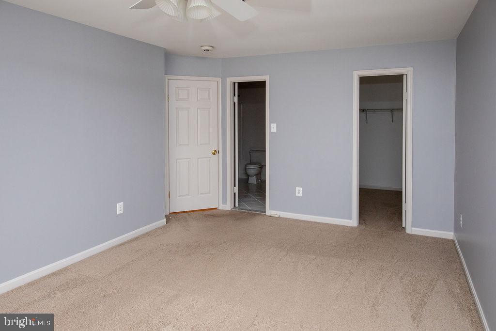 VILL AT MANCHESTER FARMS - Residential