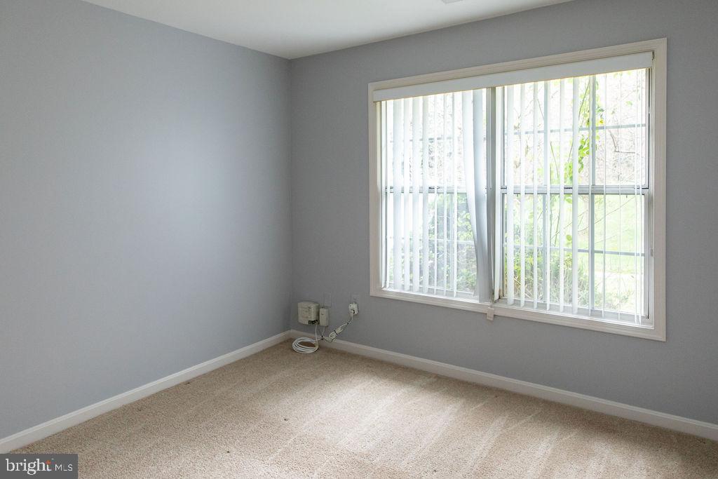 VILL AT MANCHESTER FARMS - Residential