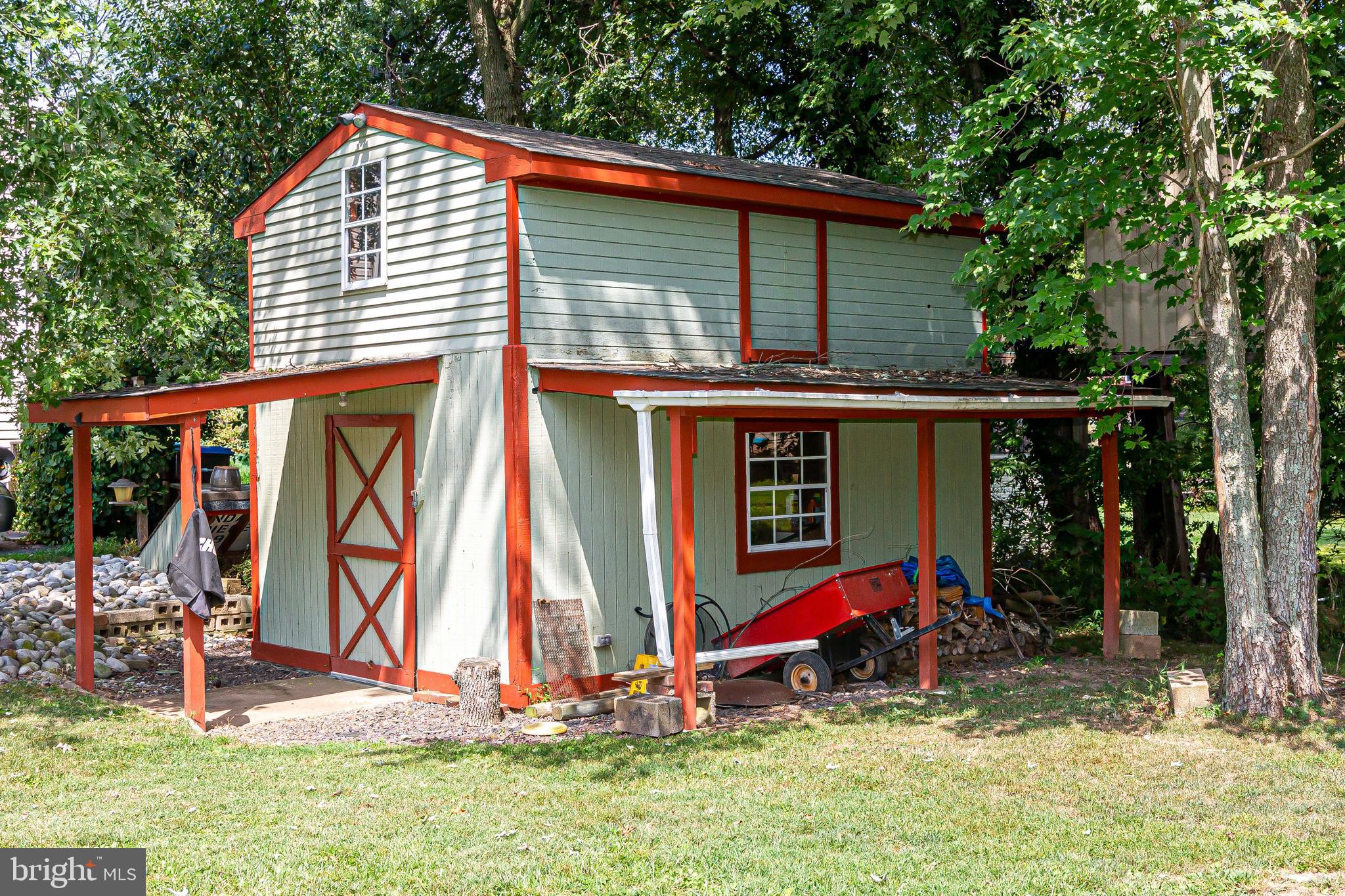 PENN BROOKE GDNS - Residential