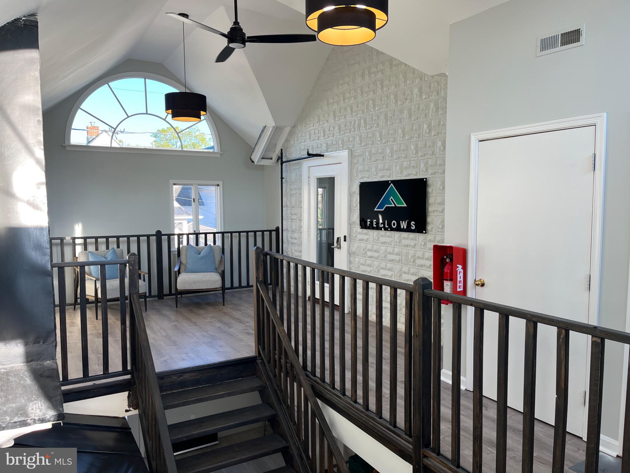 208 CHURCH STREET SE 200