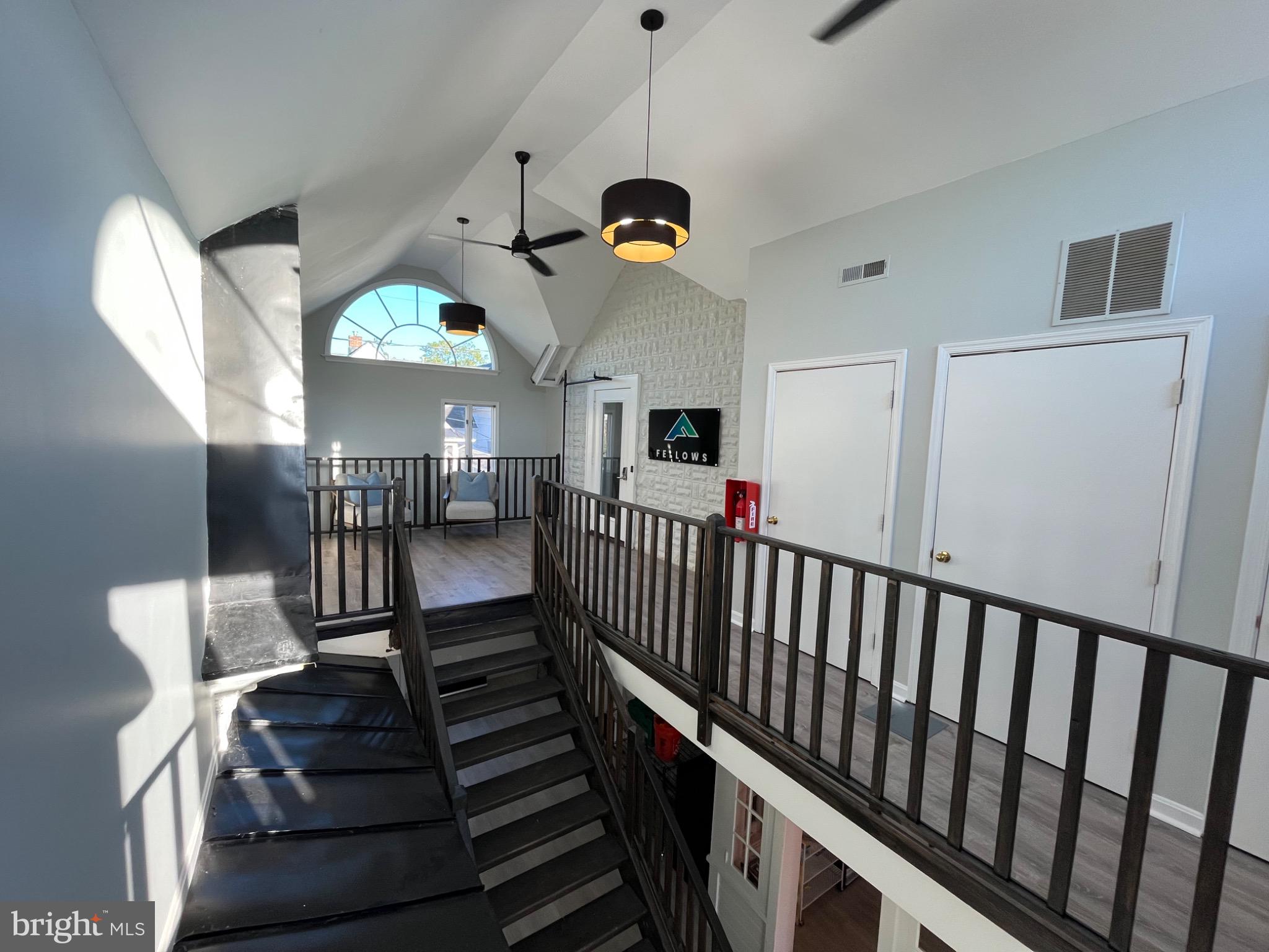 208 CHURCH STREET SE 200