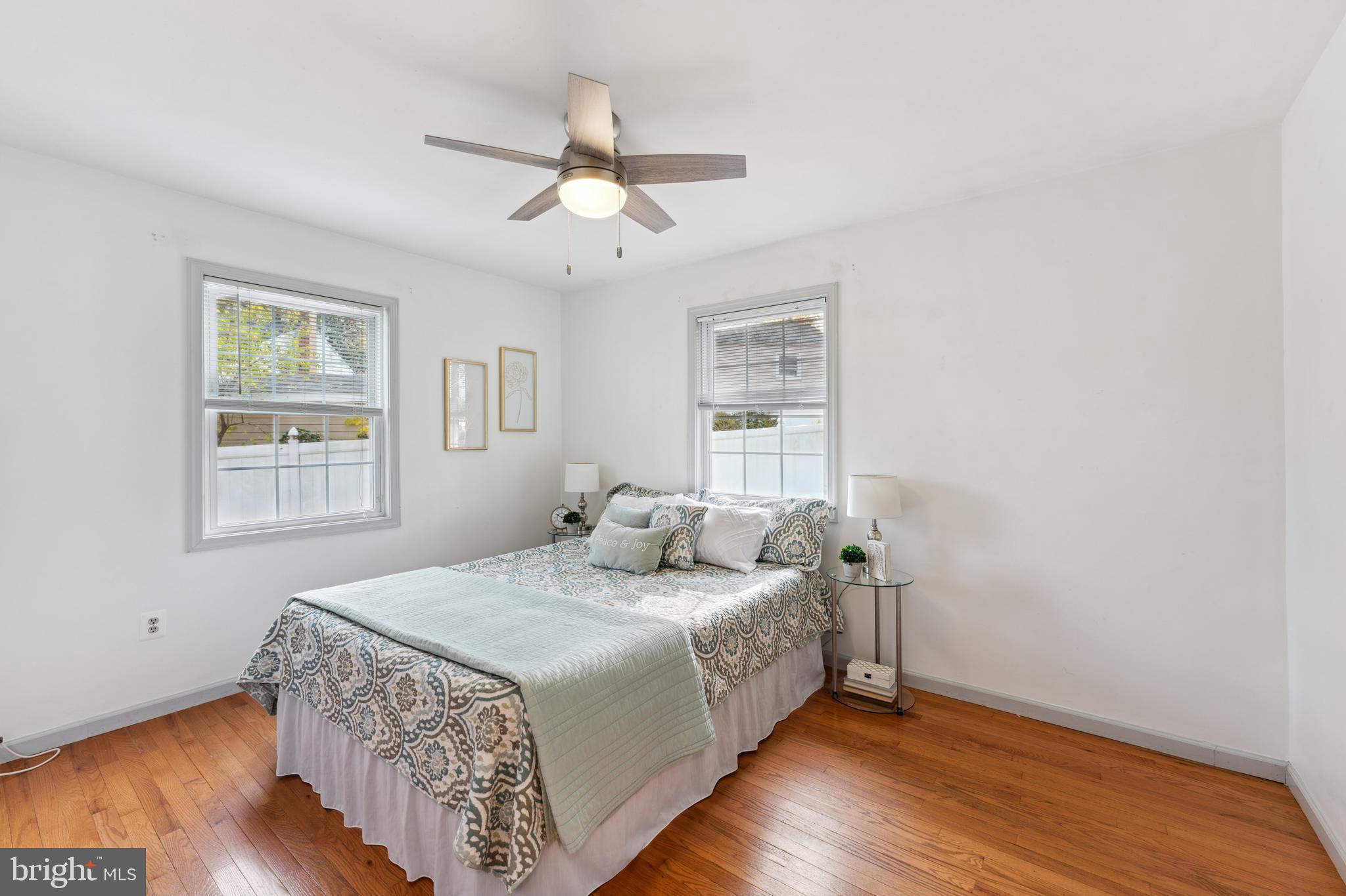 CHARLTON HEIGHTS - Residential