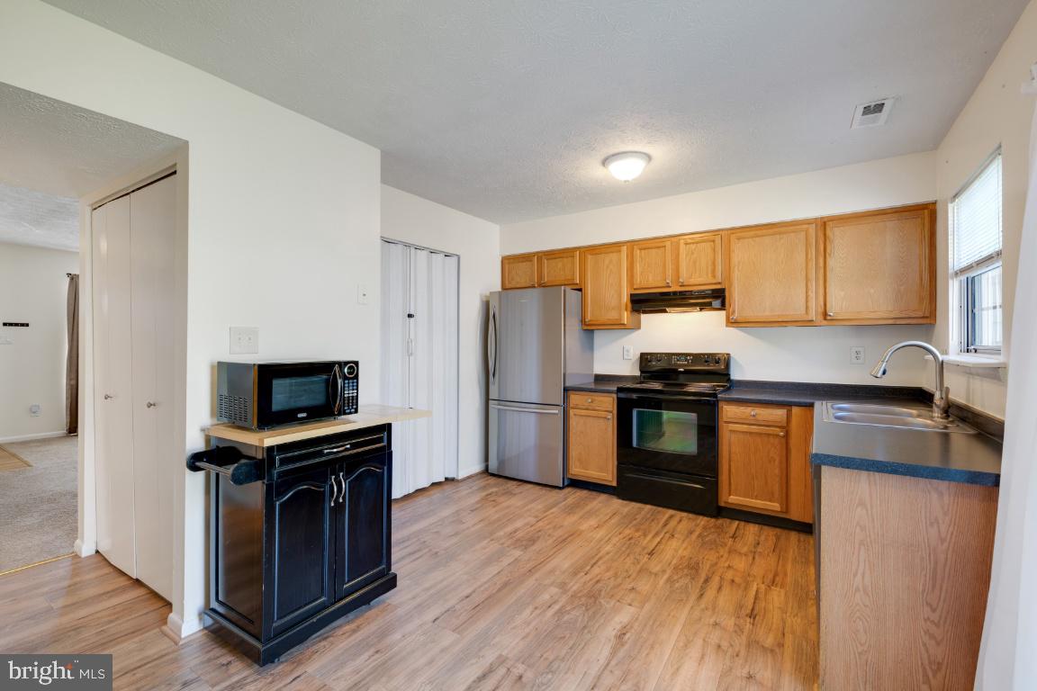 VILLAGE OF PAWNEE - Residential