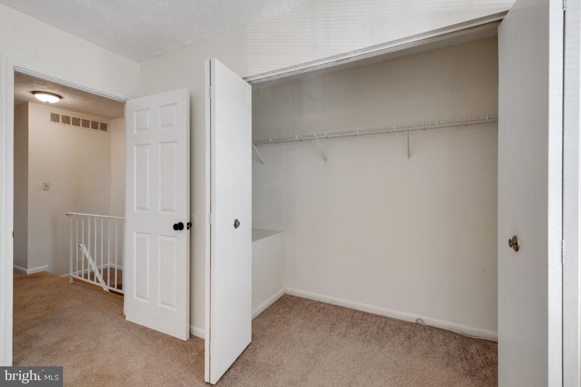 VILLAGE OF PAWNEE - Residential