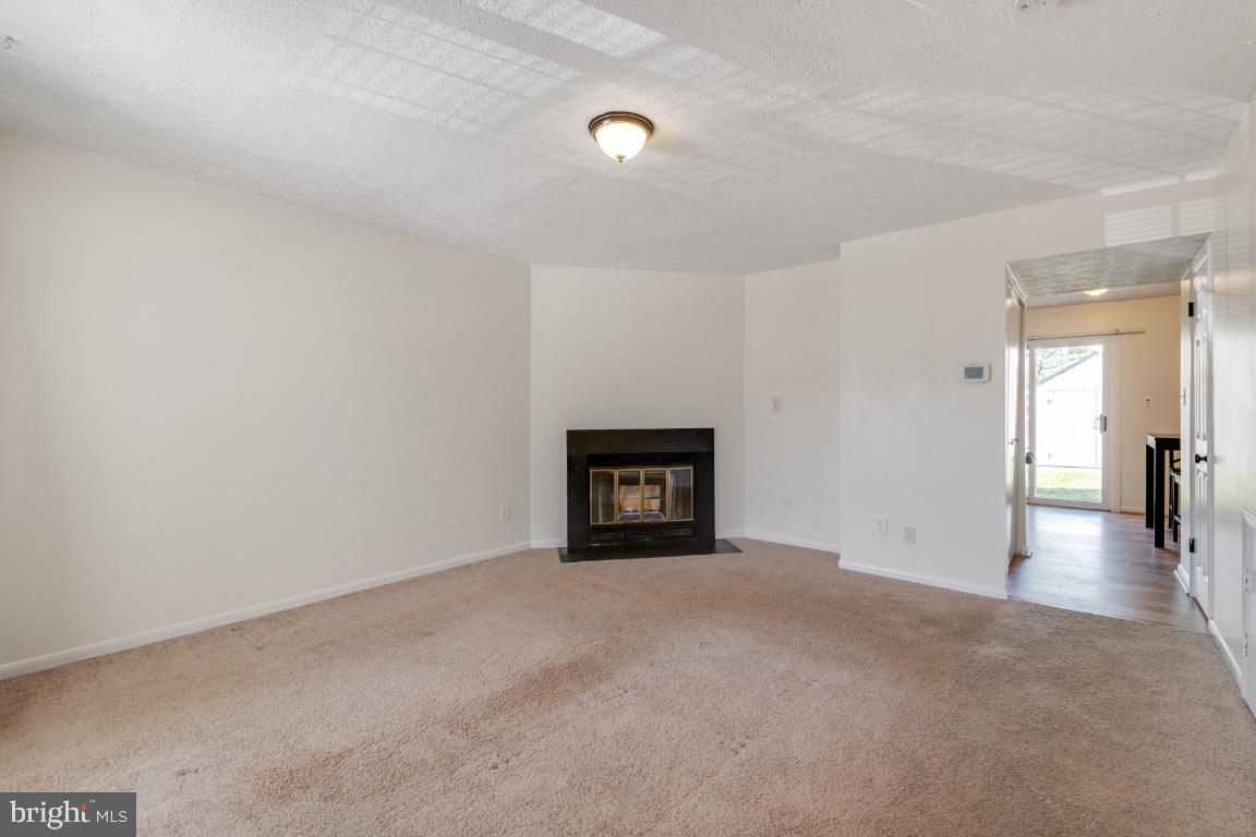 VILLAGE OF PAWNEE - Residential