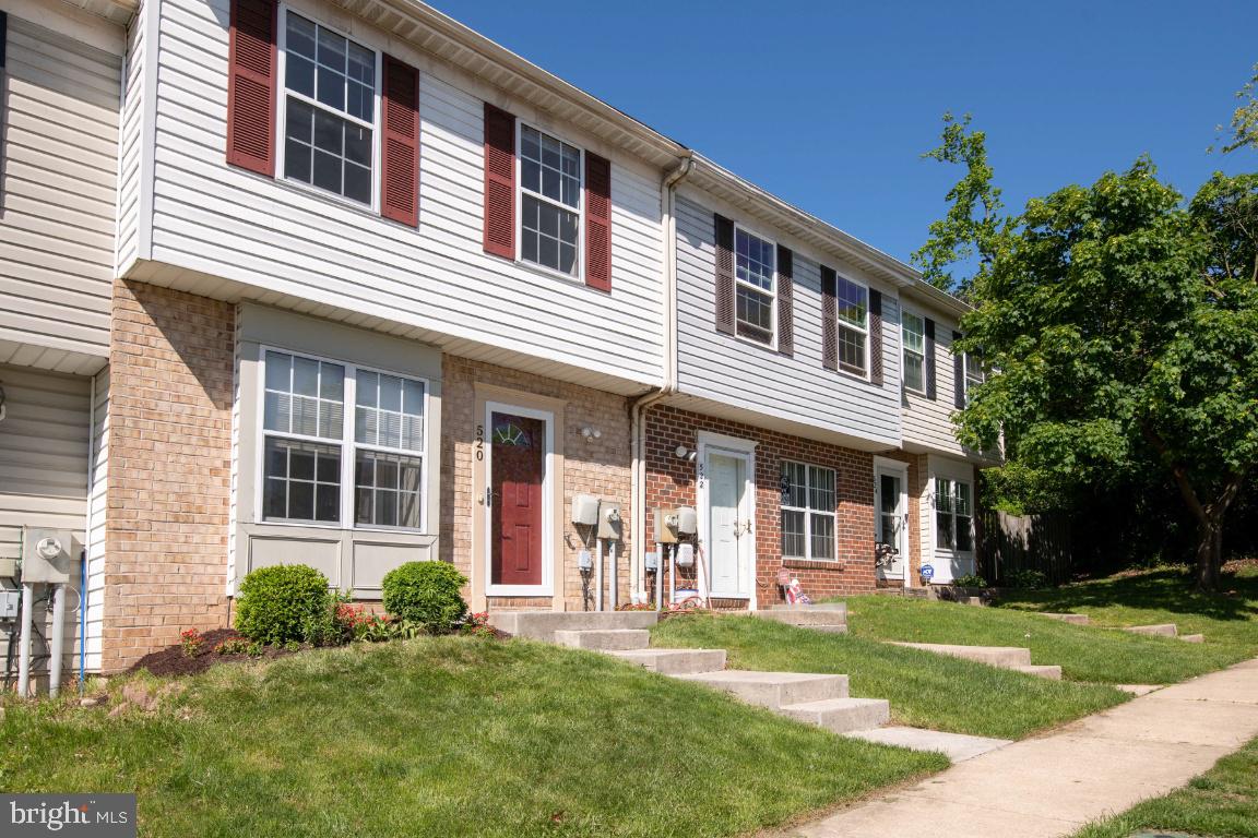 VILLAGE OF PAWNEE - Residential