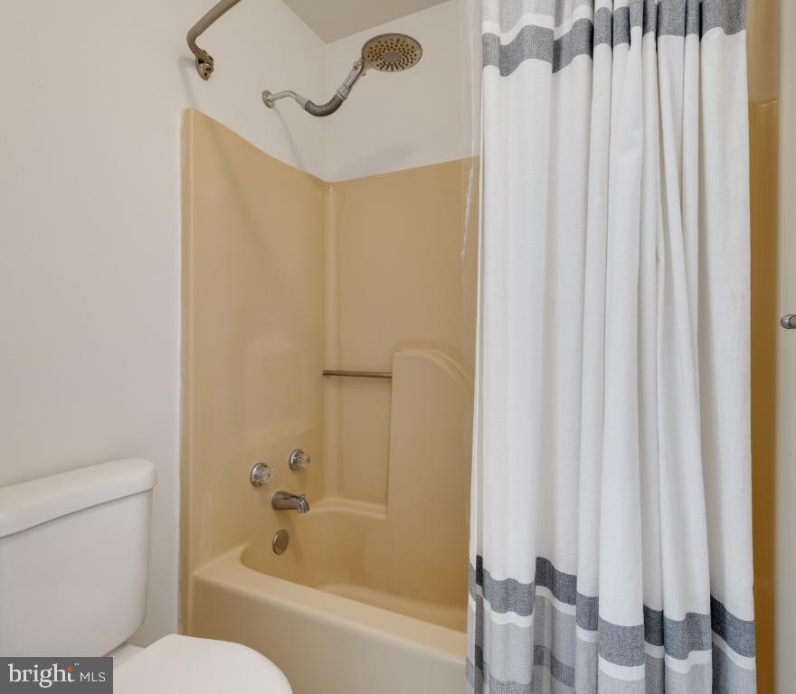 VILLAGE OF PAWNEE - Residential