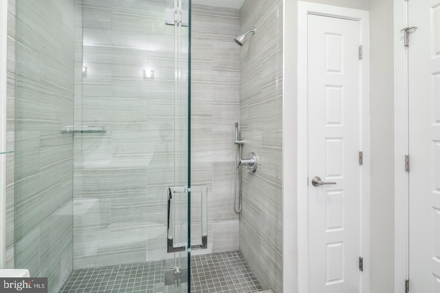 NORTHERN LIBERTIES - Residential Lease