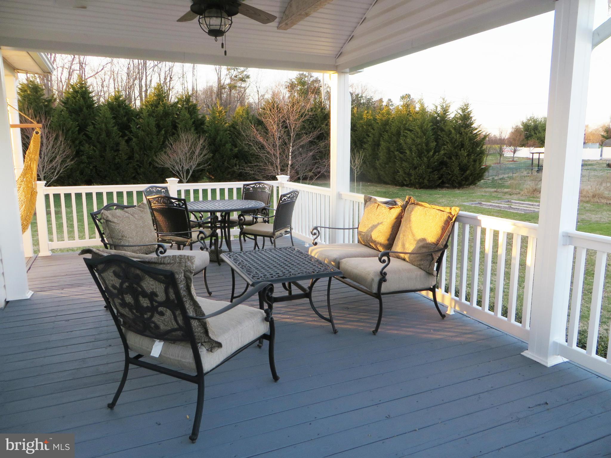 BRUCE KNOLLS - Residential