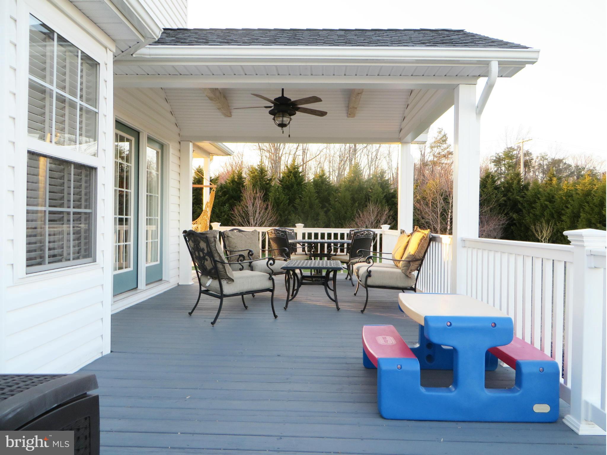 BRUCE KNOLLS - Residential