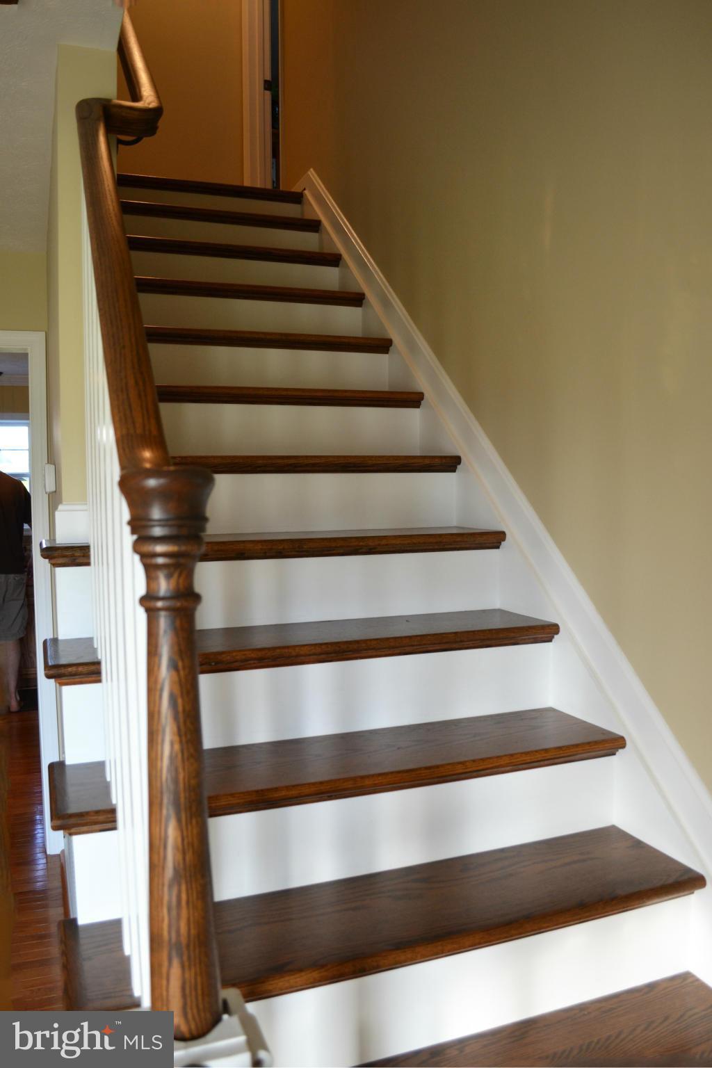 BRUCE KNOLLS - Residential