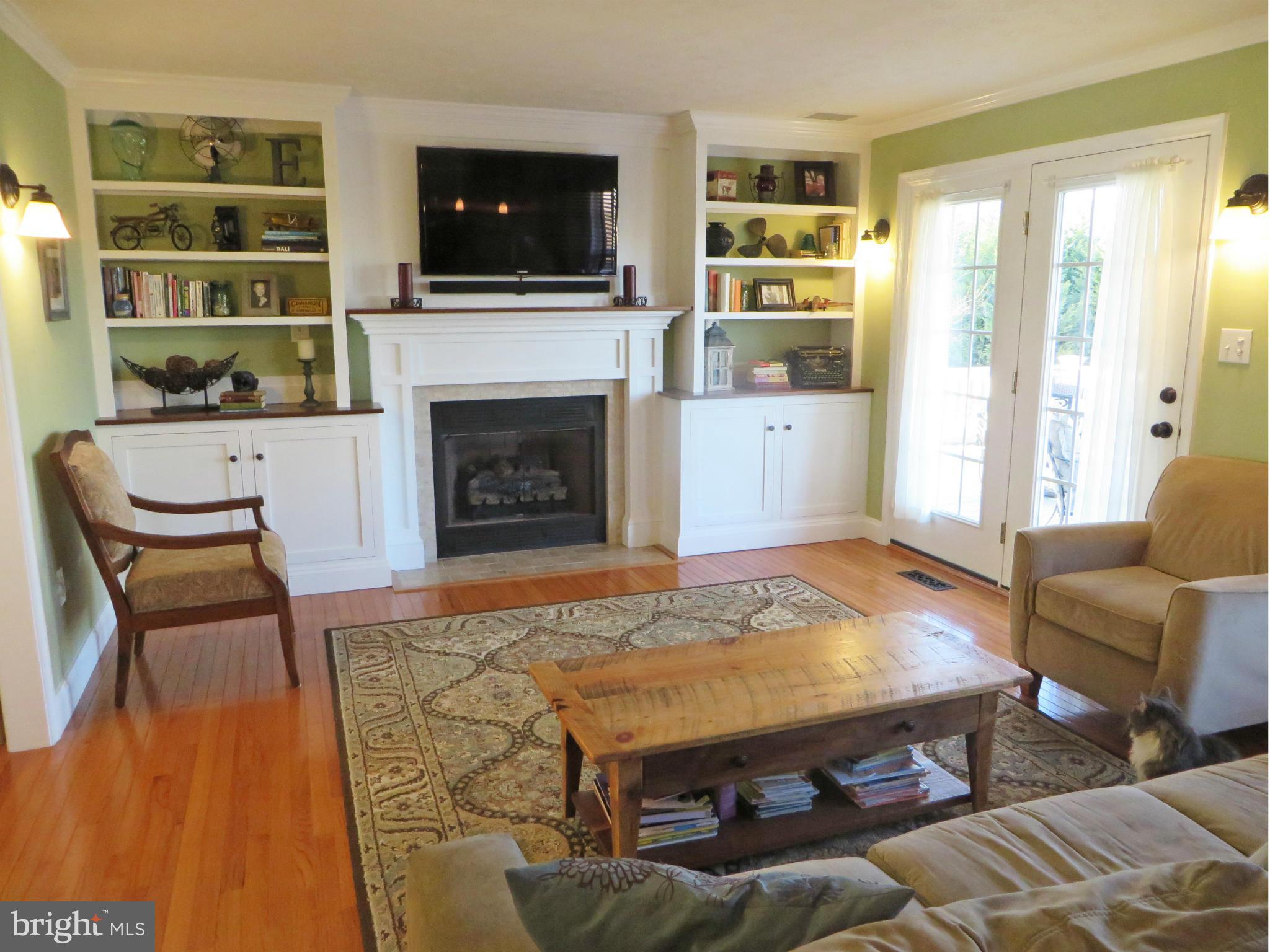 BRUCE KNOLLS - Residential