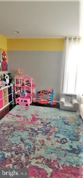 EMBREY MILL - Residential Lease