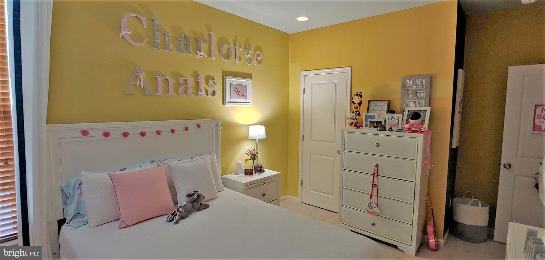 EMBREY MILL - Residential Lease