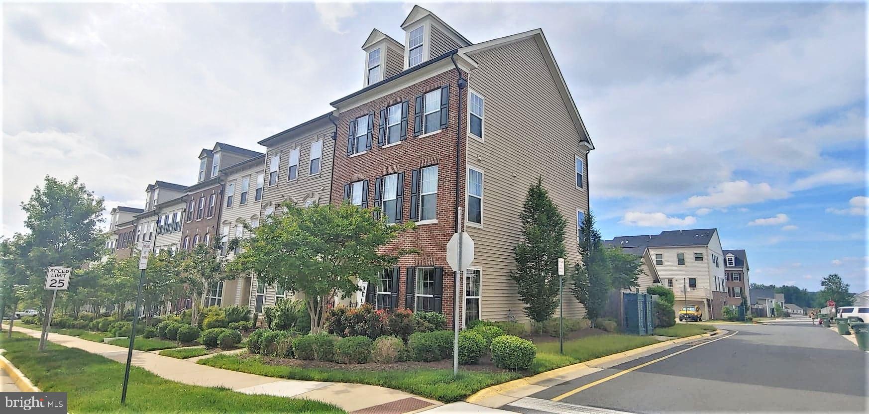 EMBREY MILL - Residential Lease