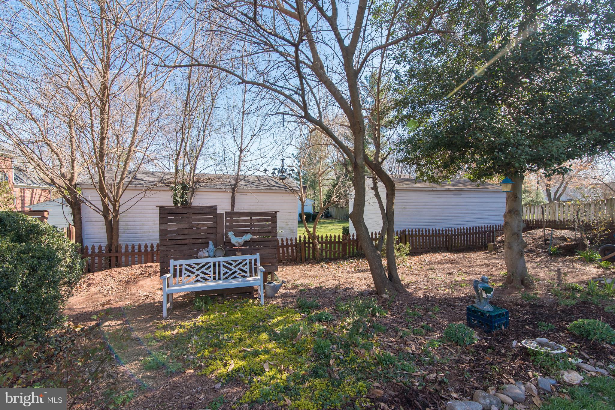 LIBERIA - Residential