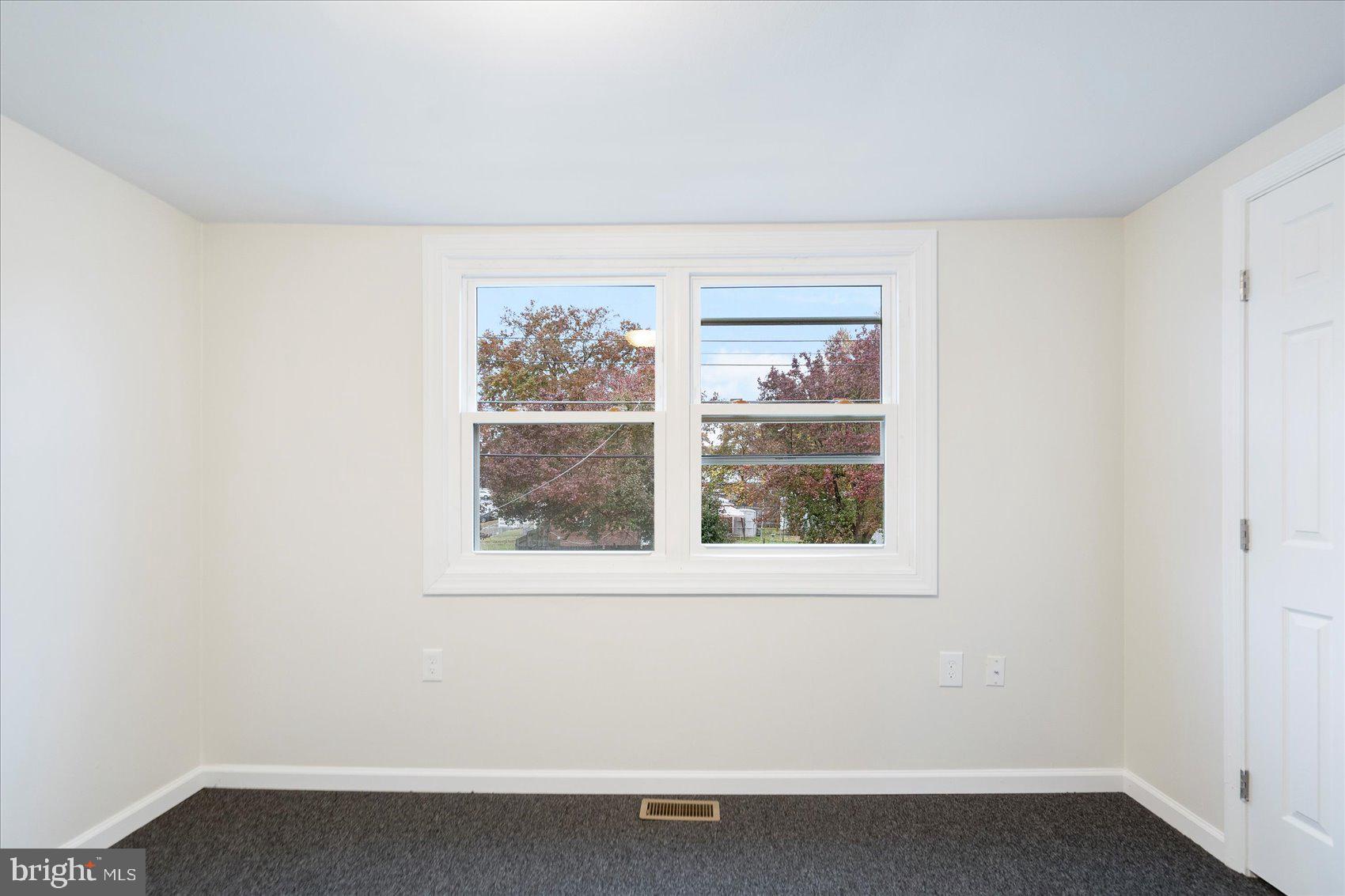 RIVERVIEW - Residential