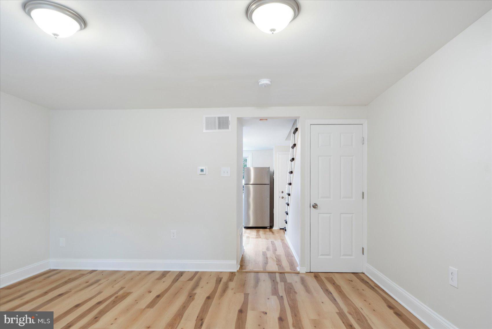 RIVERVIEW - Residential