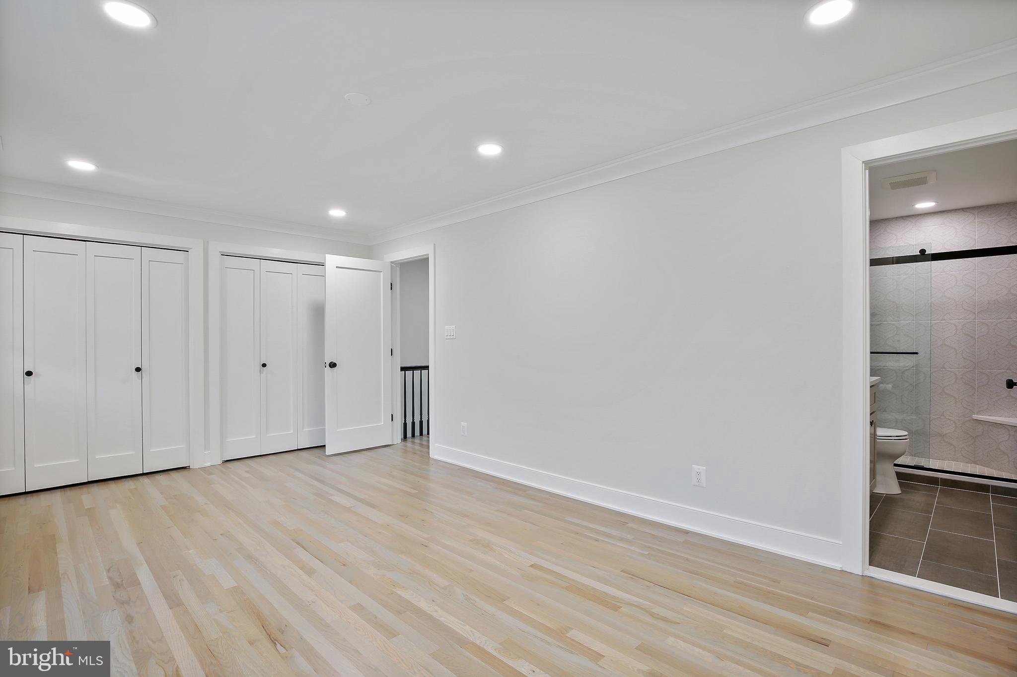 WOLFTRAPPE SQUARE - Residential Lease