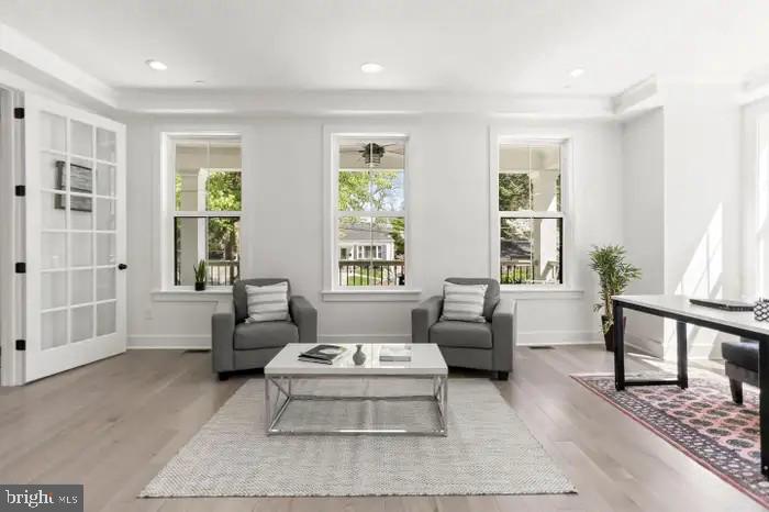 HENDRY ESTATES - Residential