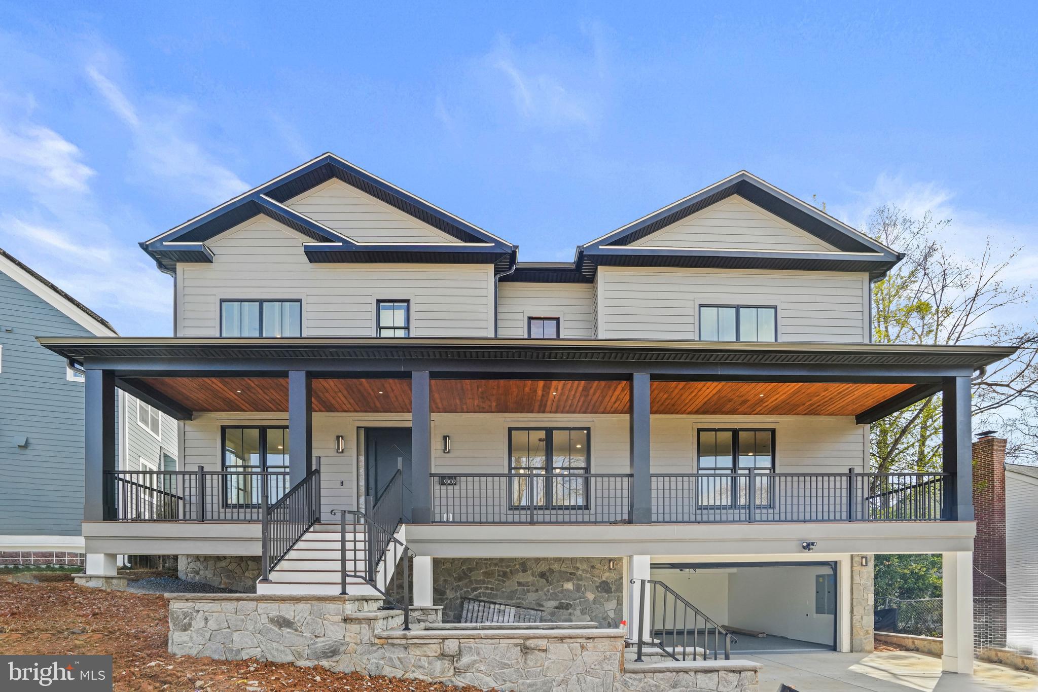 HENDRY ESTATES - Residential