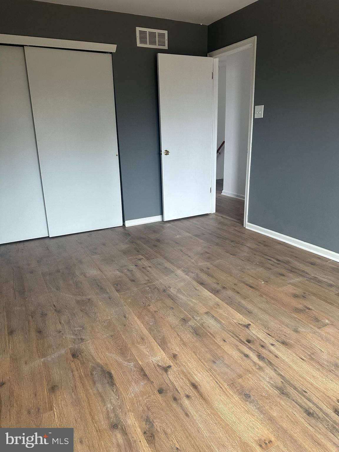 MILFORD SQ ESTS - Residential