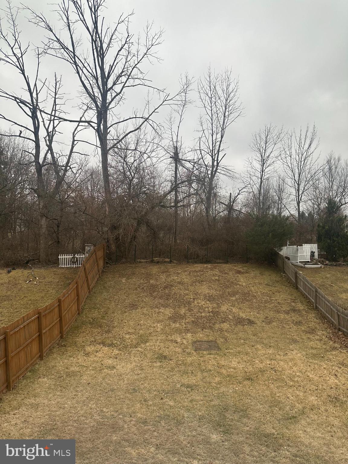 MILFORD SQ ESTS - Residential