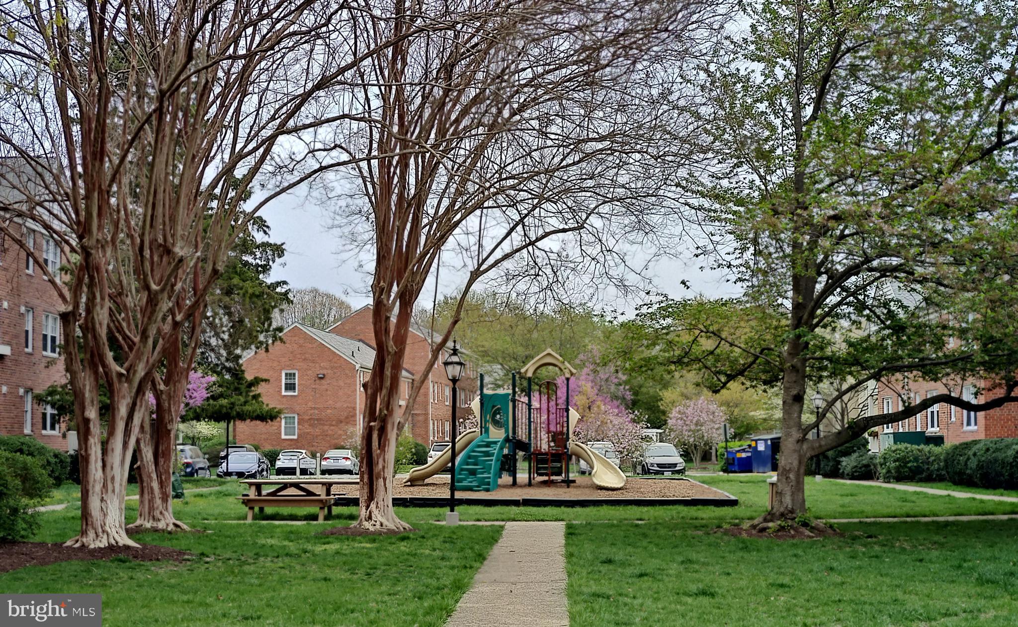 BELLE VIEW CONDOMINIUMS - Residential