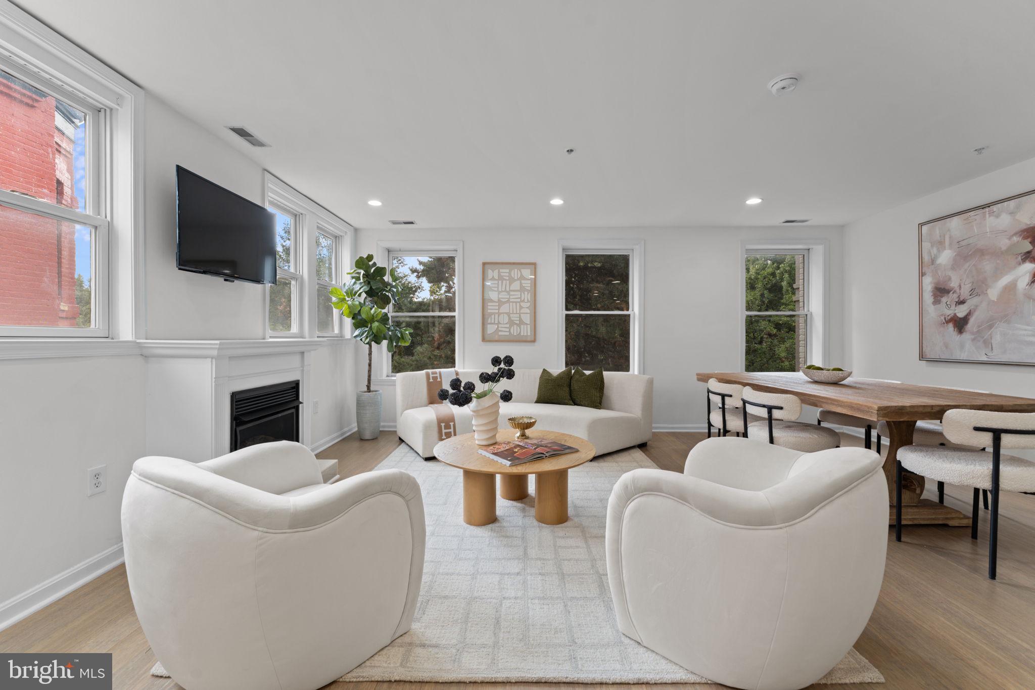 1907 11TH STREET NW 2