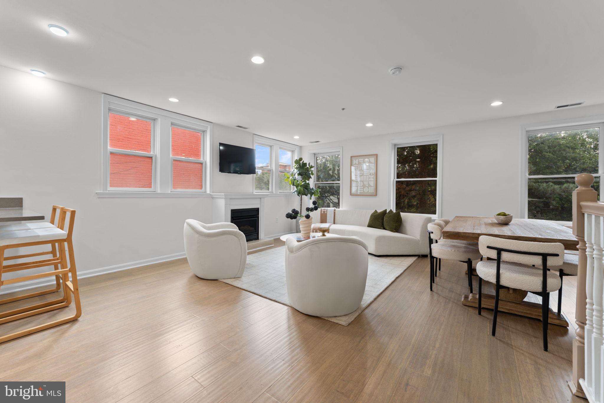 1907 11TH STREET NW 2