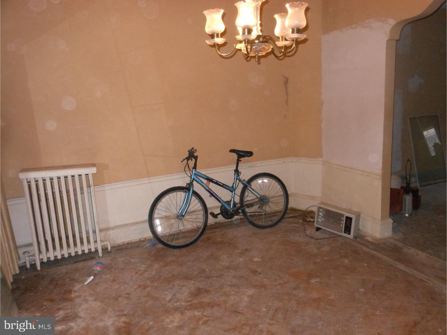 PHILADELPHIA (WEST) - Residential
