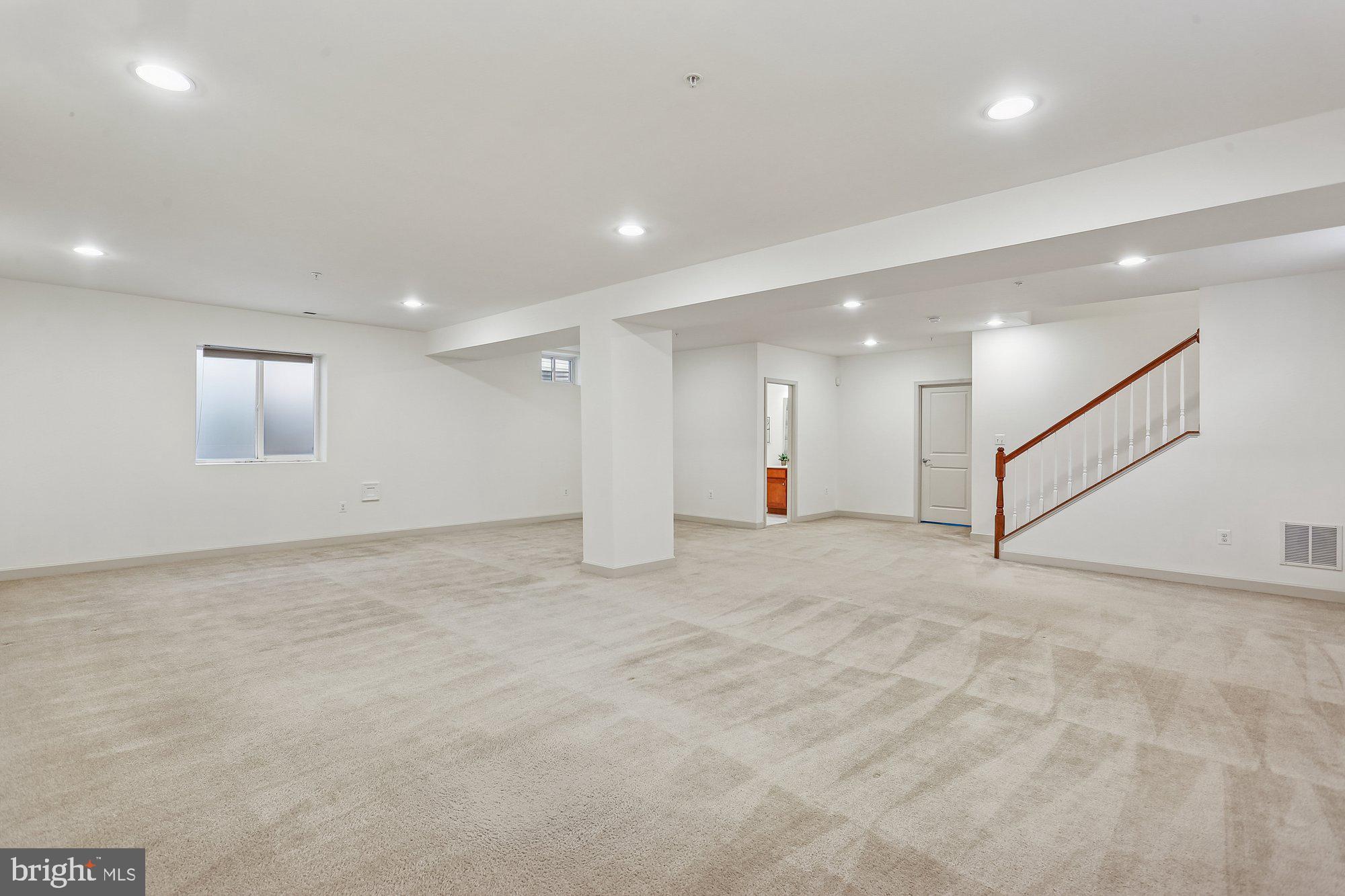 CABIN BRANCH - Residential