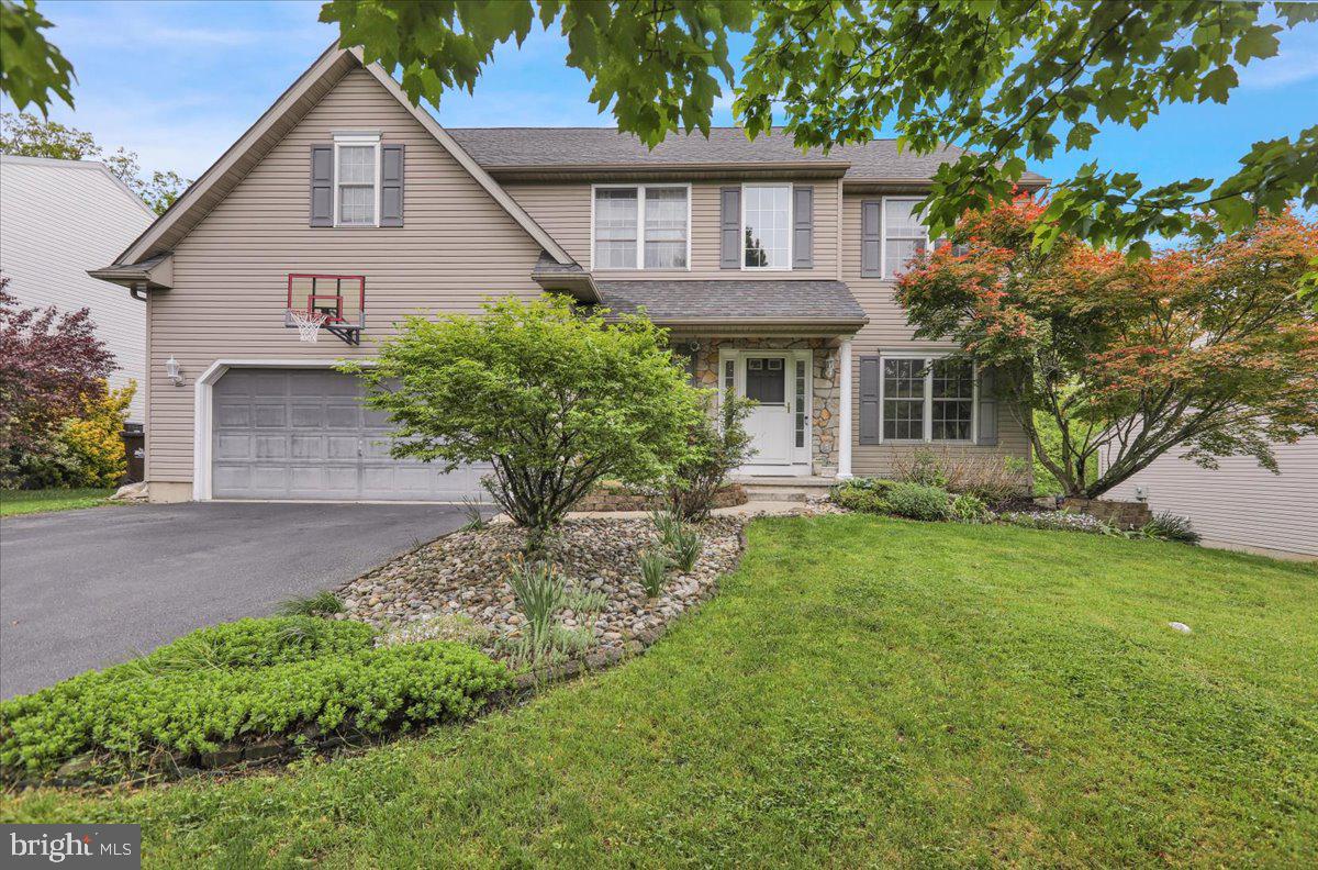 GREENBRIAR - Residential