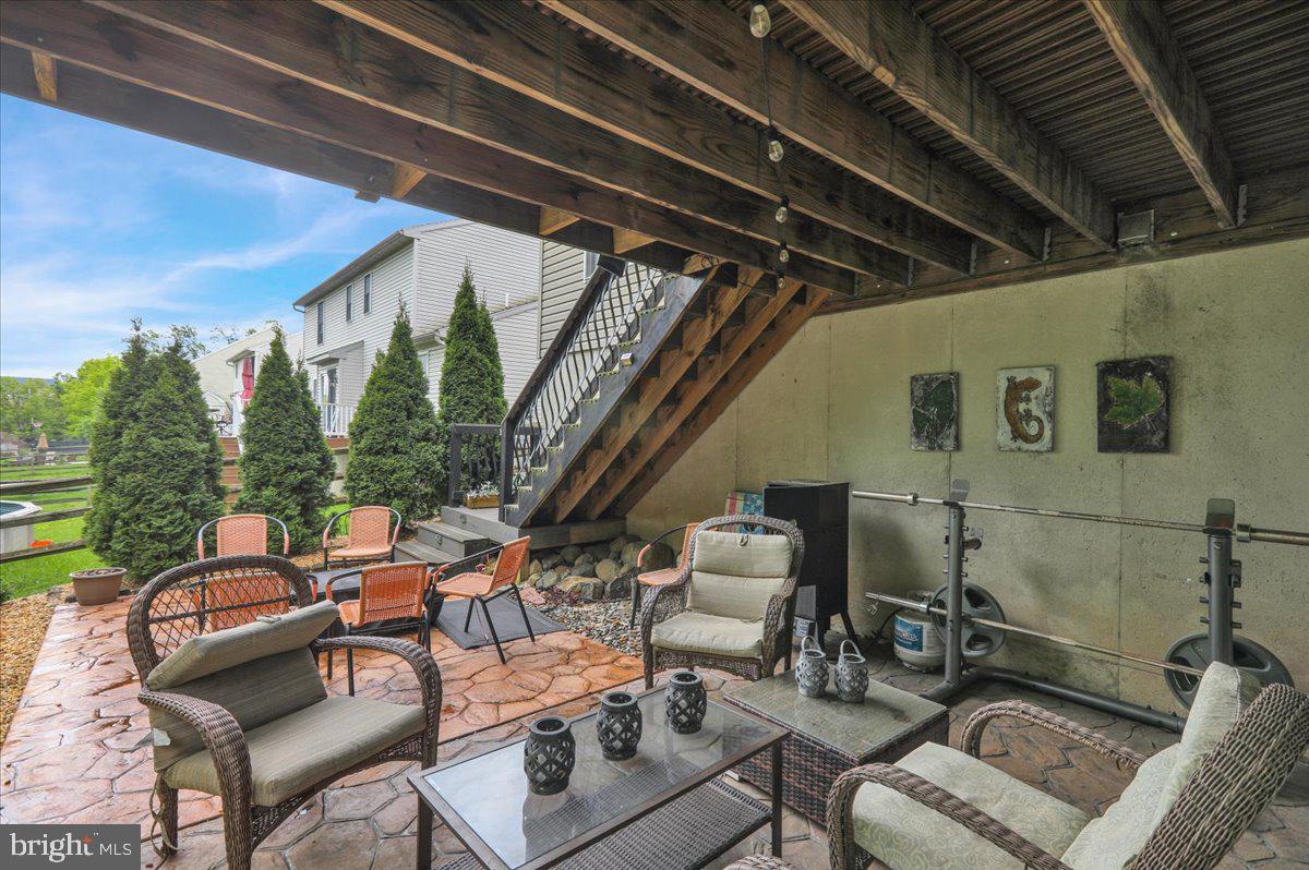 GREENBRIAR - Residential