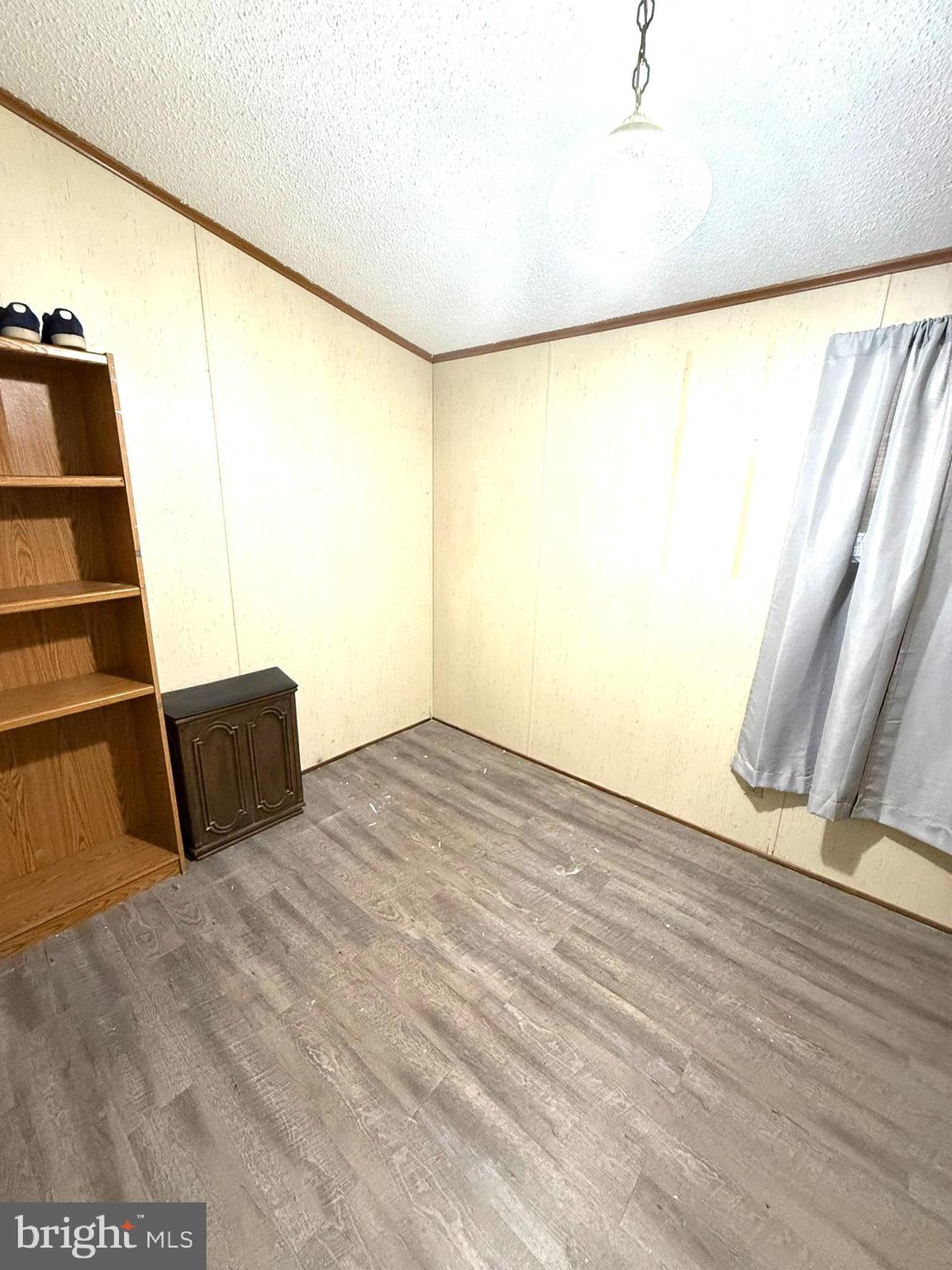 BAY COUNTRY VILLAGE - Residential