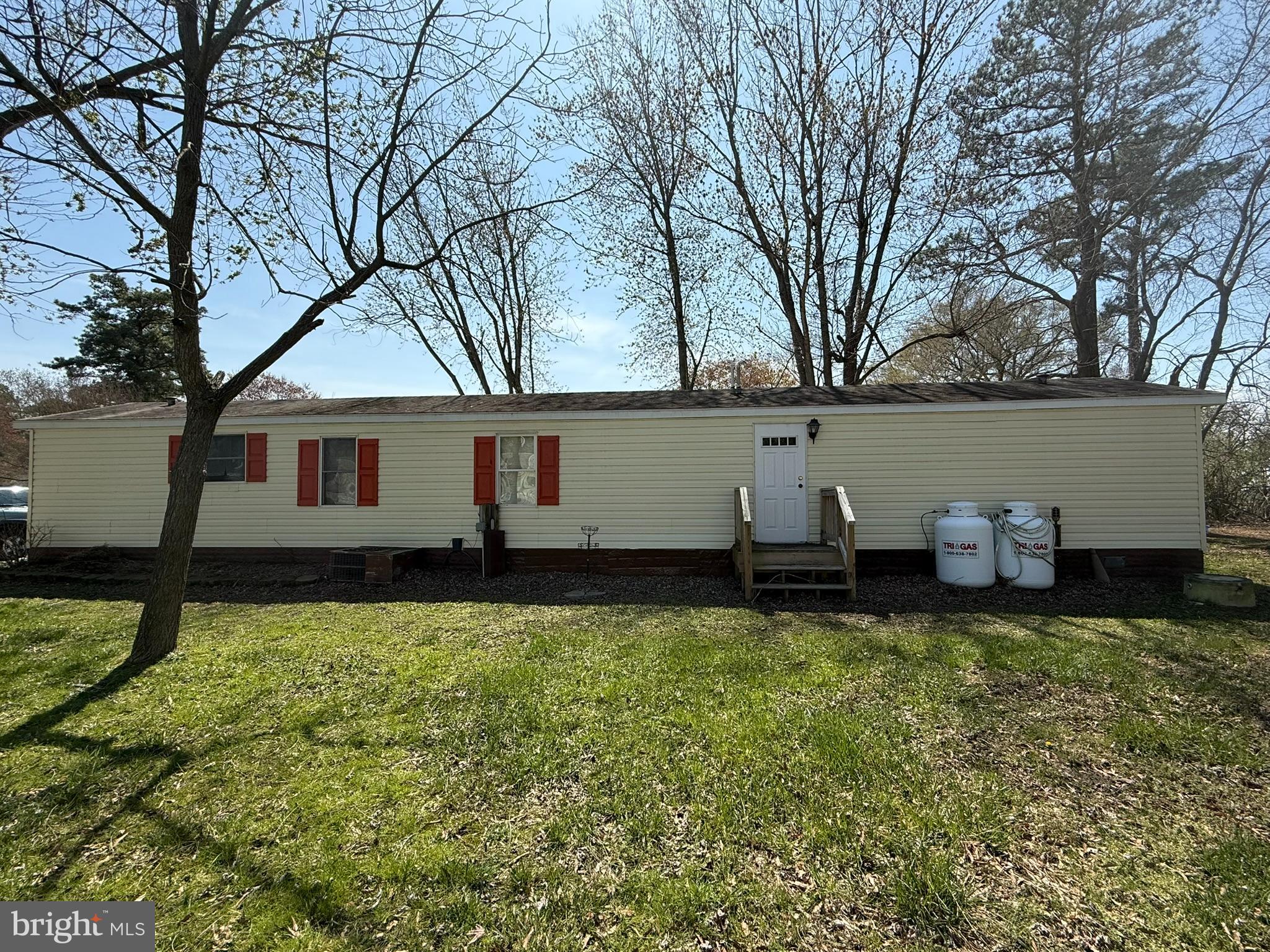 BAY COUNTRY VILLAGE - Residential