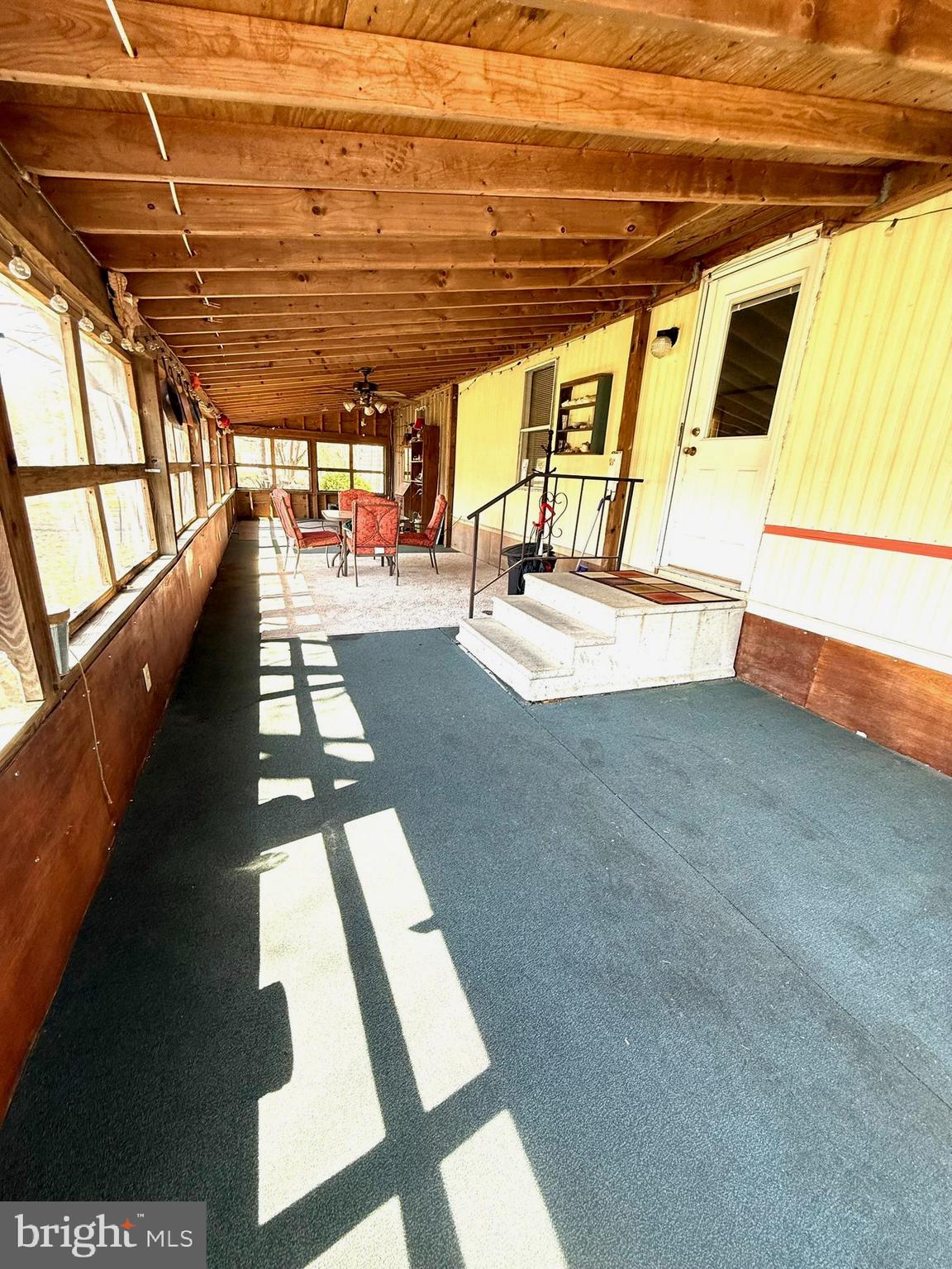 BAY COUNTRY VILLAGE - Residential