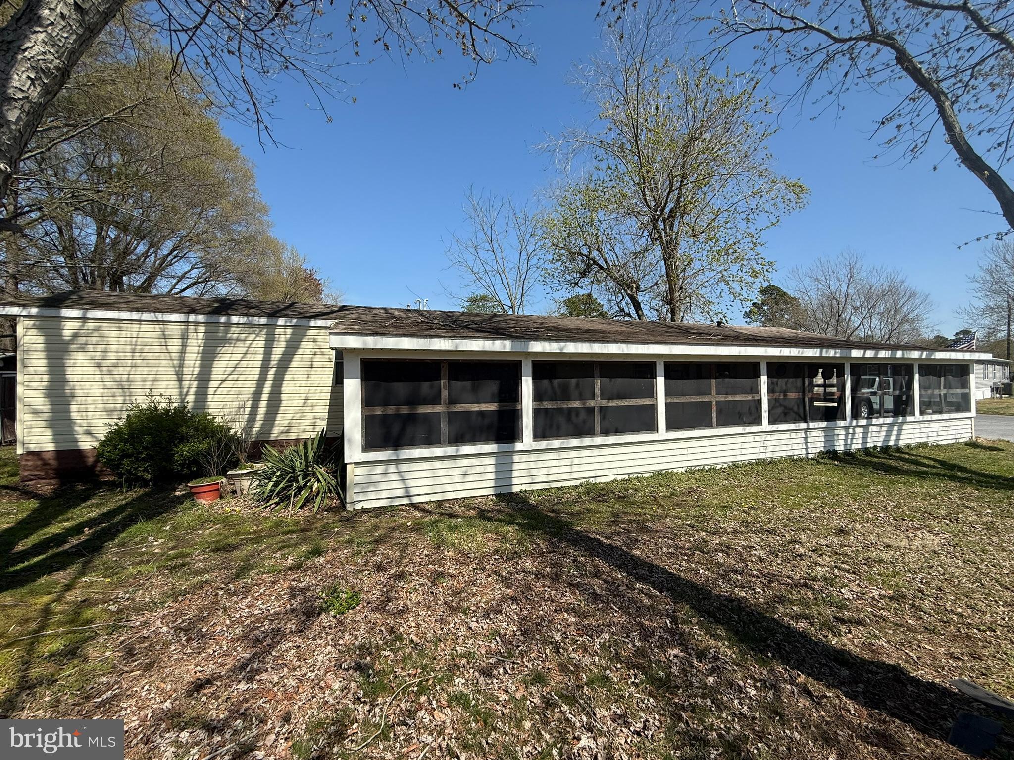 BAY COUNTRY VILLAGE - Residential