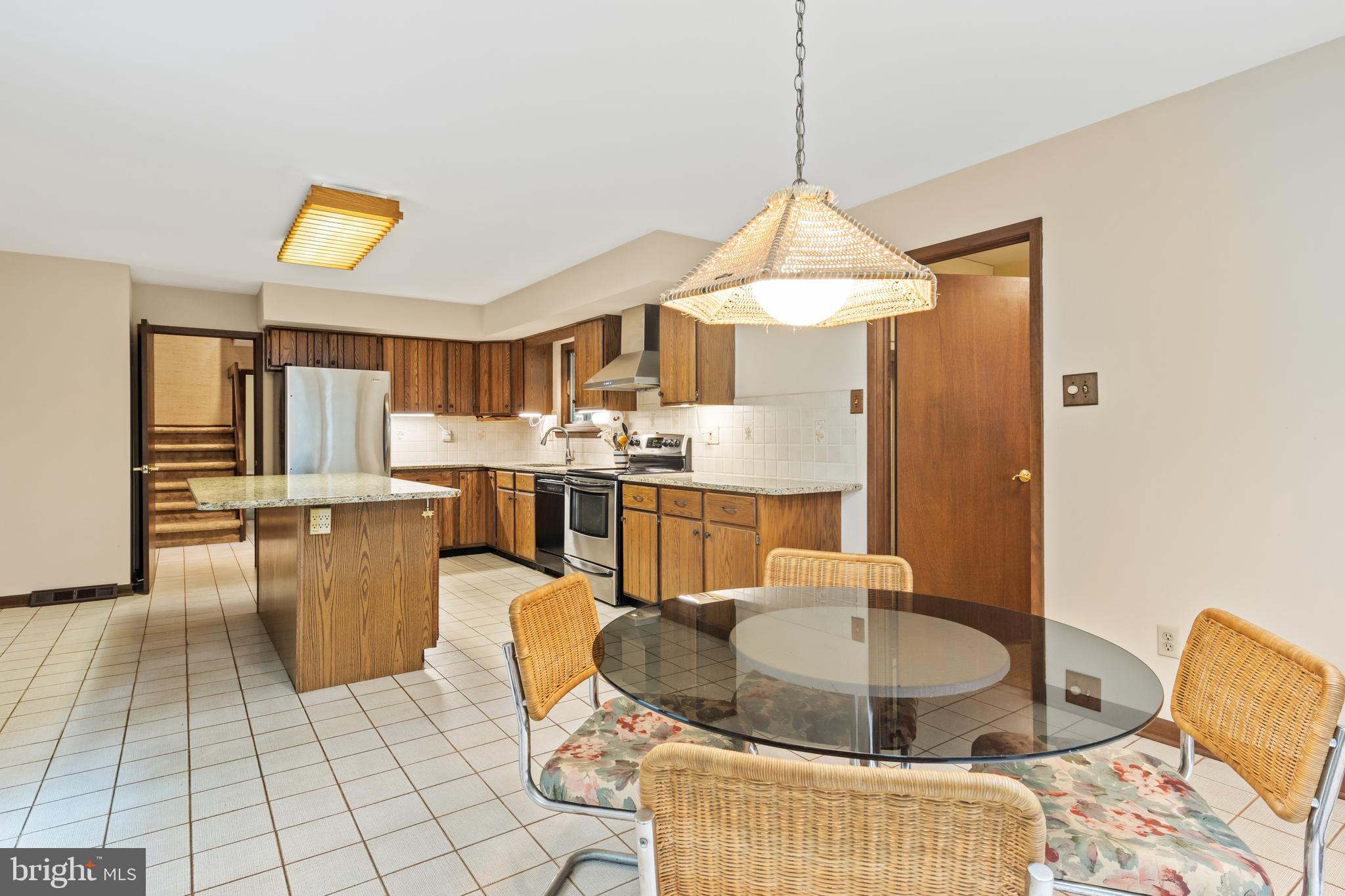 PHEASANT RUN - Residential