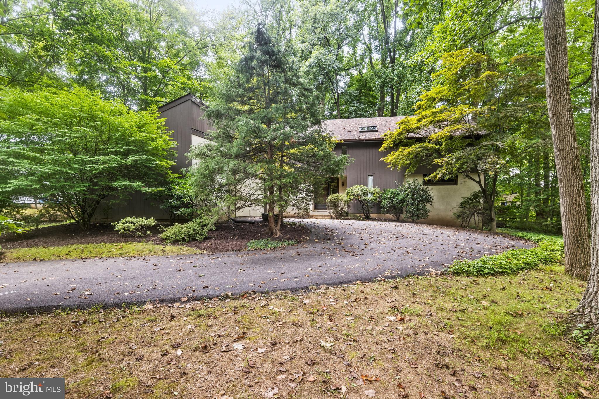 PHEASANT RUN - Residential